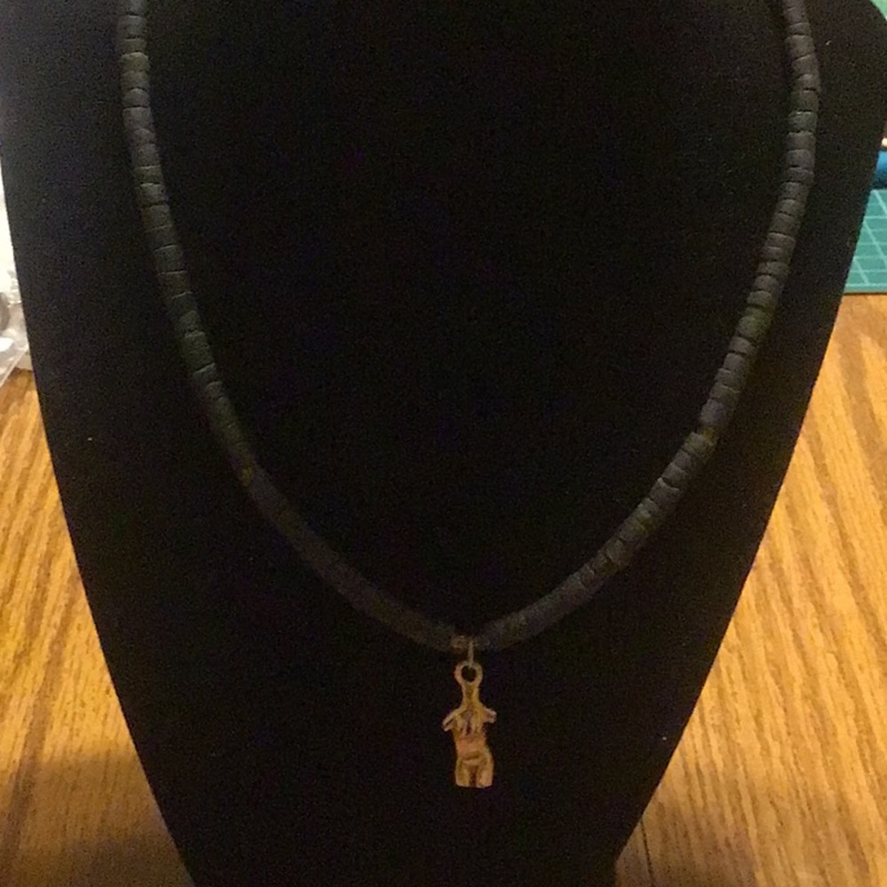 Necklace - Picture 2 of 4